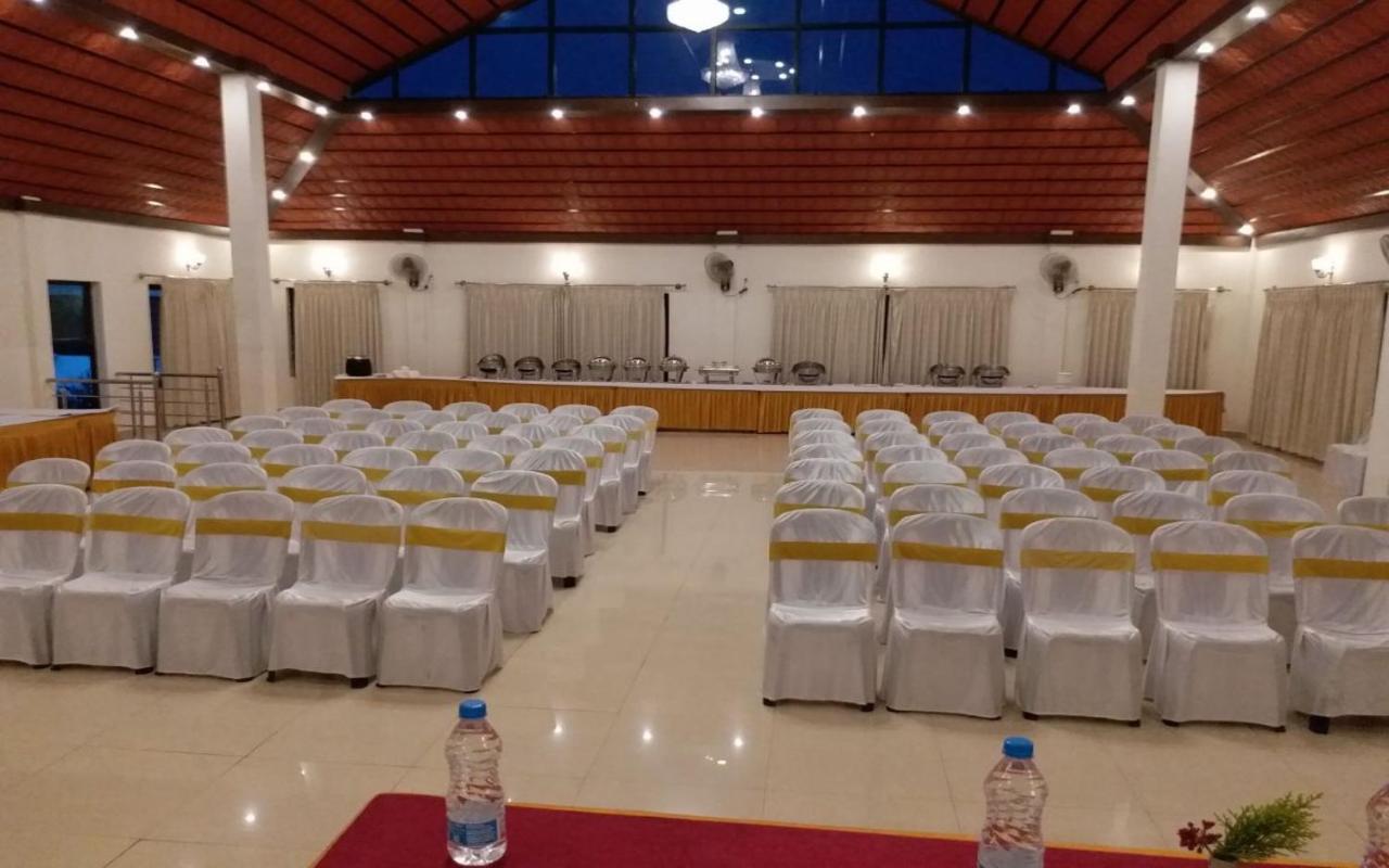 Hotel Kalyani Mysore Esterno foto