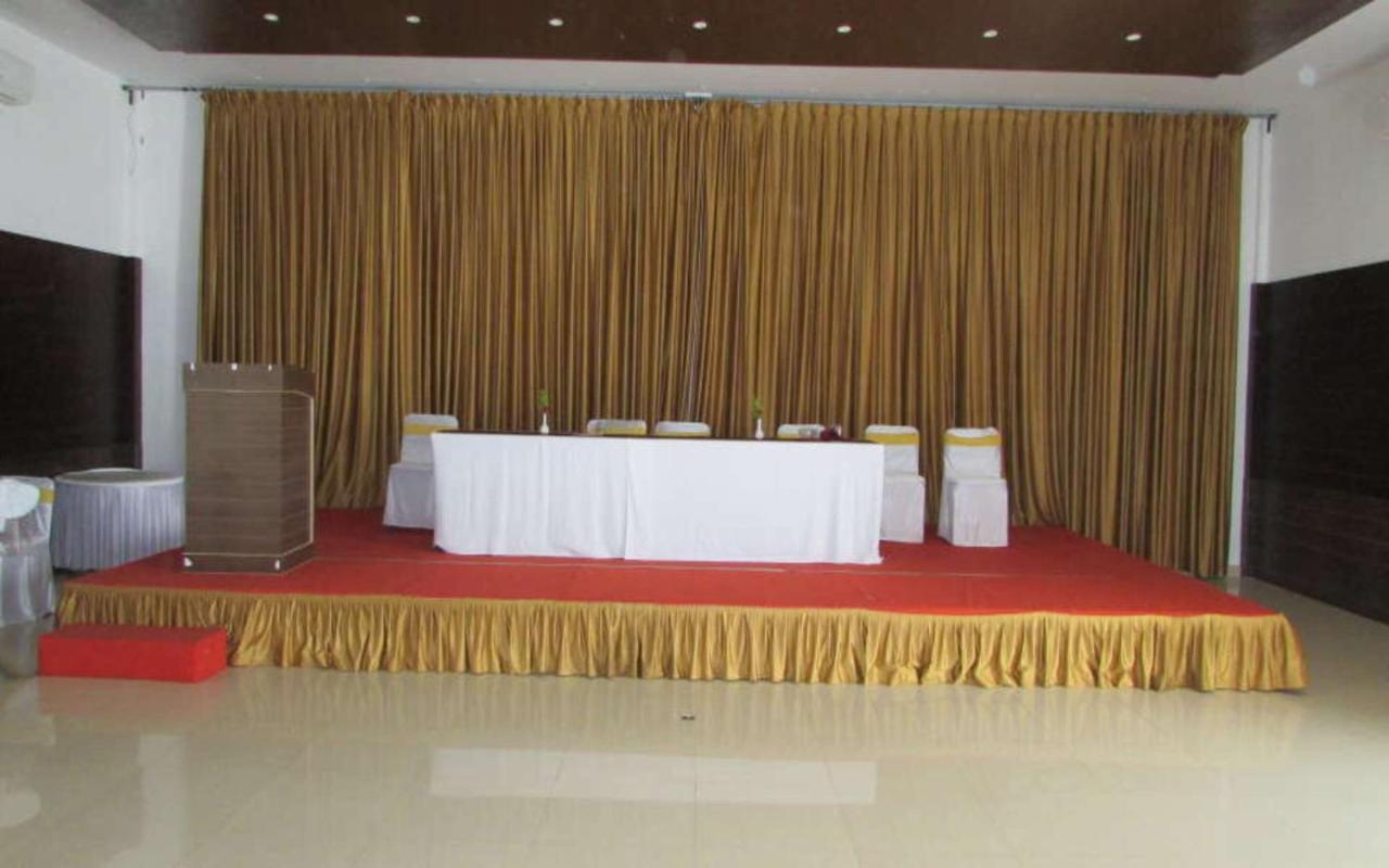 Hotel Kalyani Mysore Esterno foto