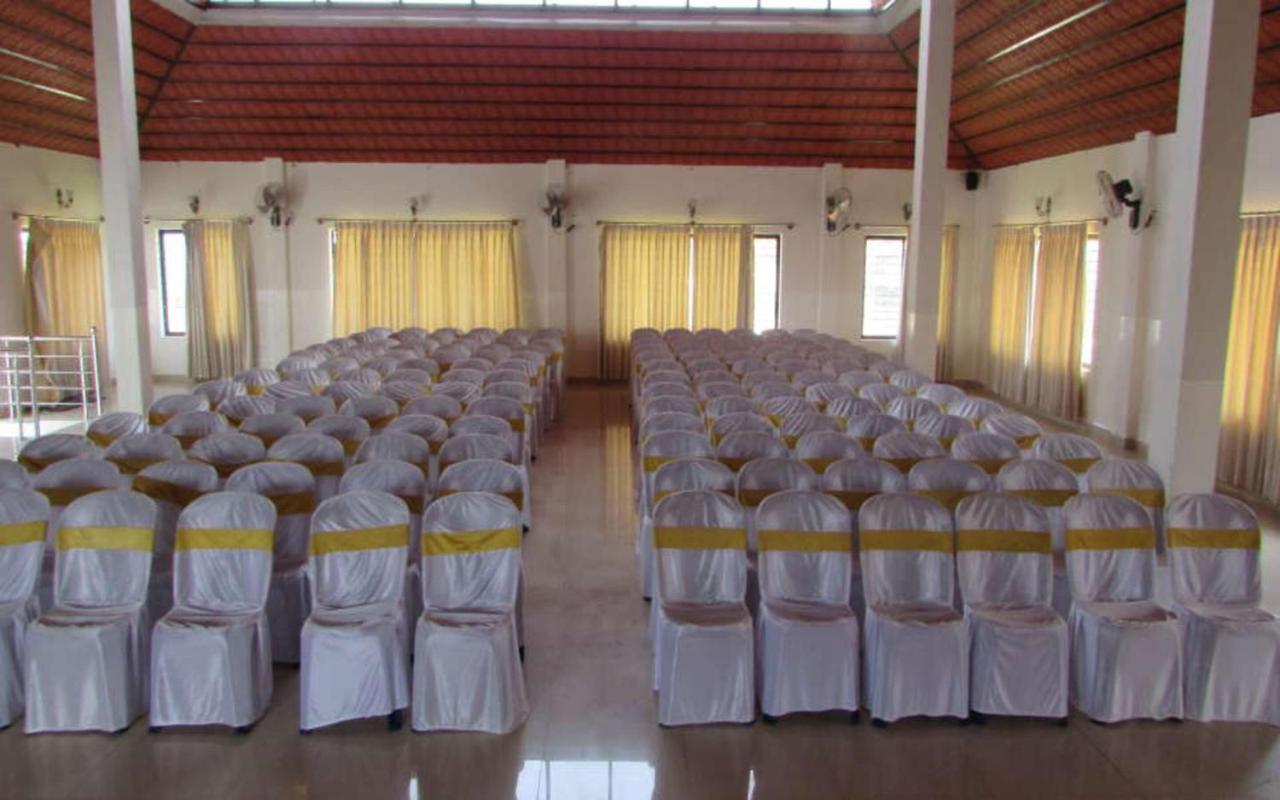 Hotel Kalyani Mysore Esterno foto