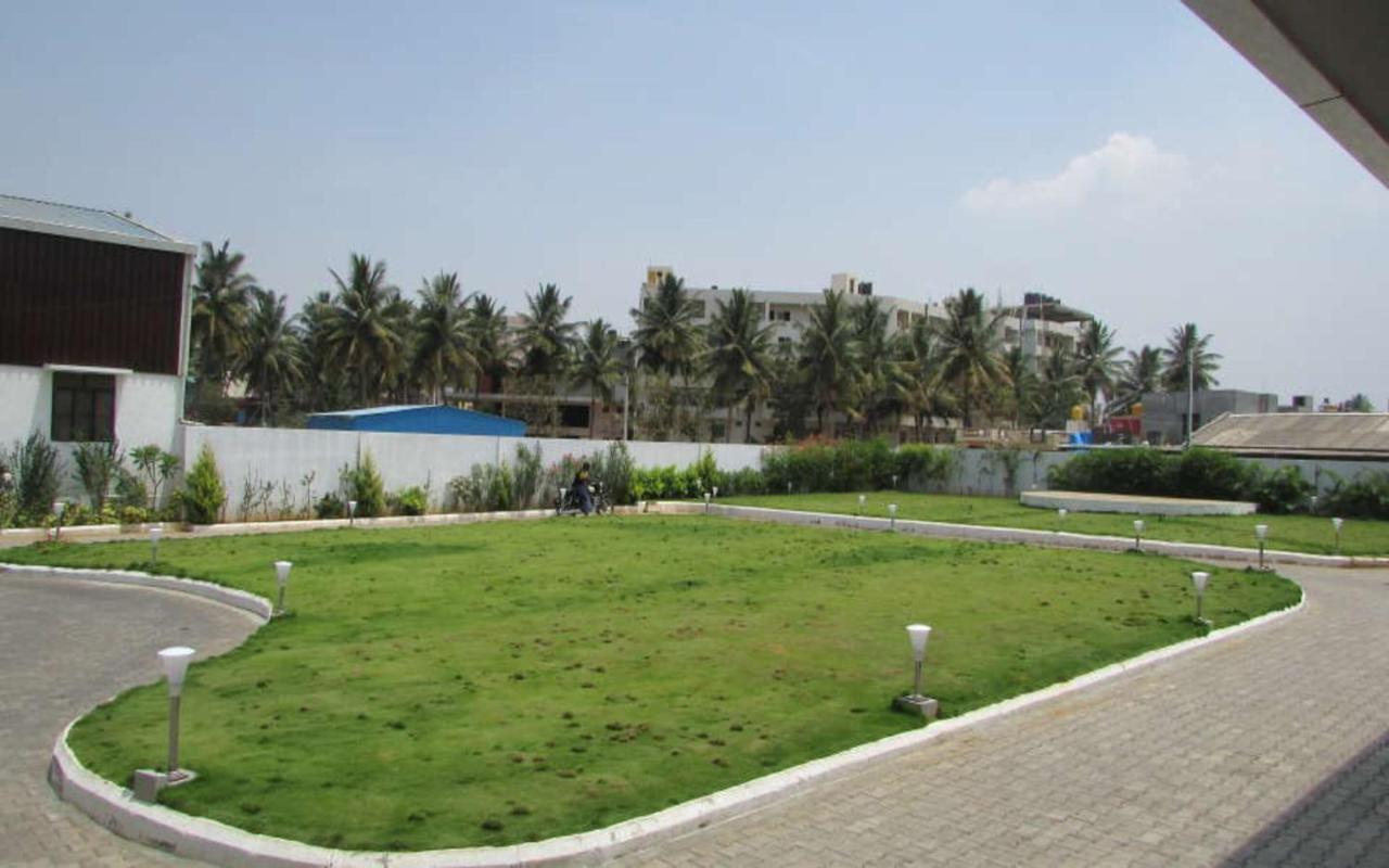 Hotel Kalyani Mysore Esterno foto