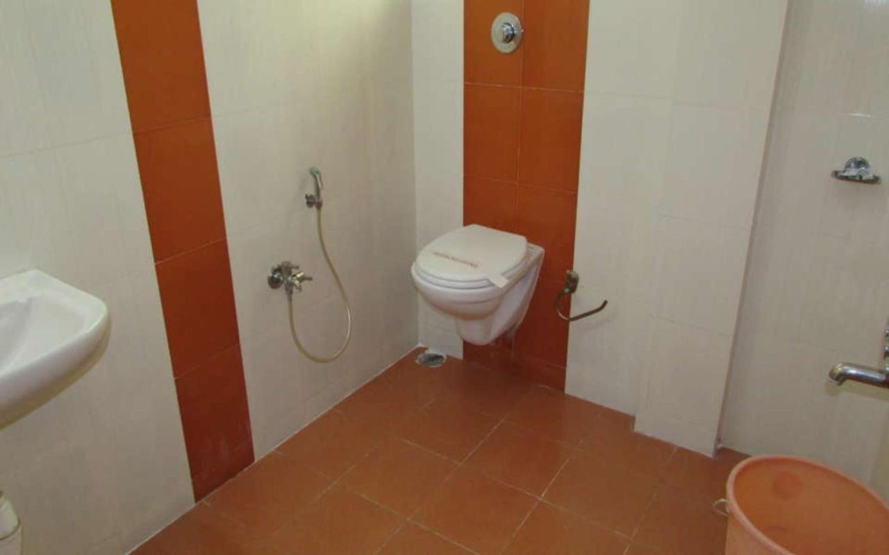 Hotel Kalyani Mysore Esterno foto