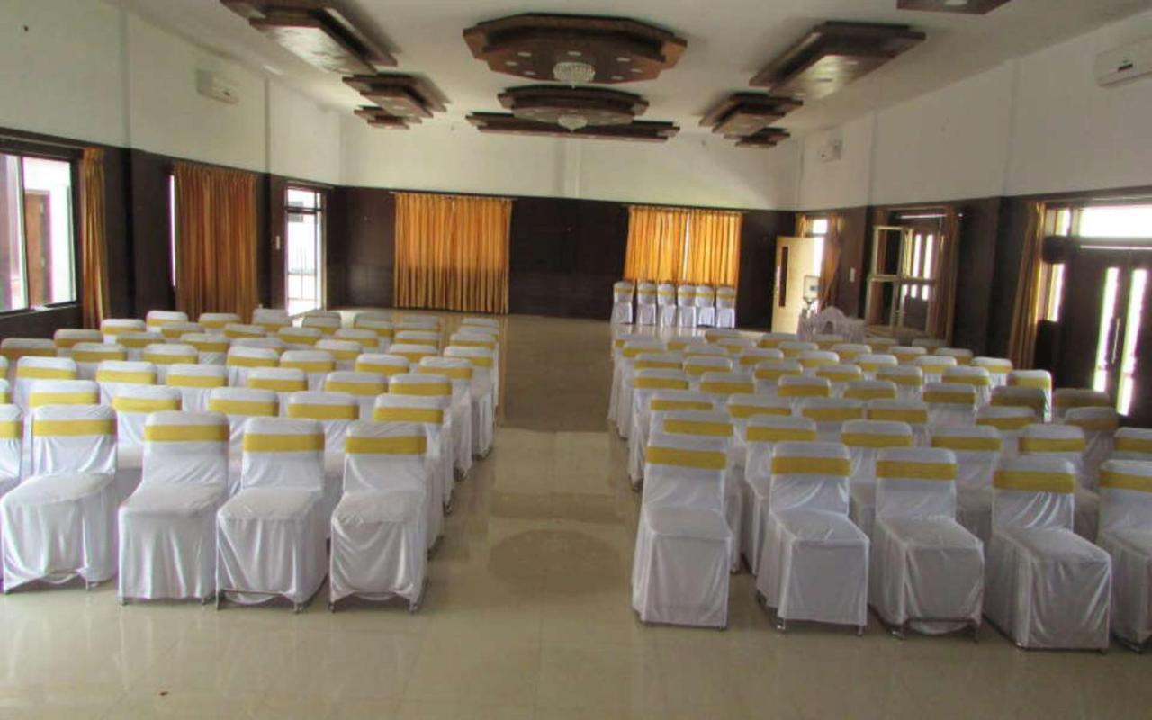 Hotel Kalyani Mysore Esterno foto