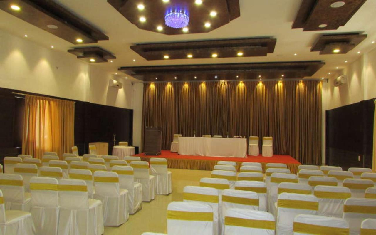 Hotel Kalyani Mysore Esterno foto