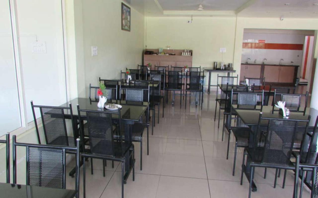 Hotel Kalyani Mysore Esterno foto
