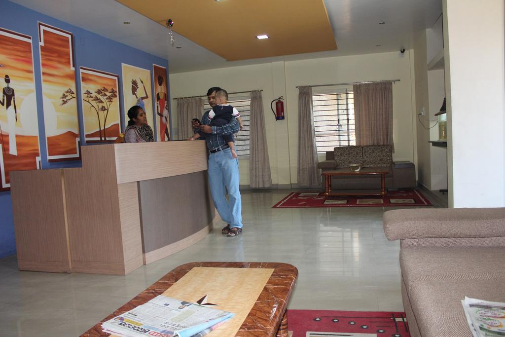 Hotel Kalyani Mysore Esterno foto